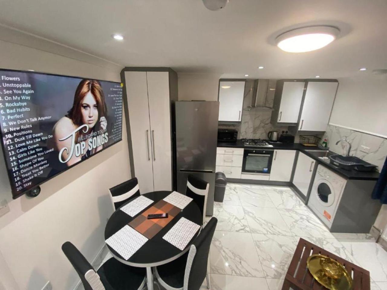 The Royal Boutique Piccadilly By London Sleep 6 Appartement Hayes (Greater London)